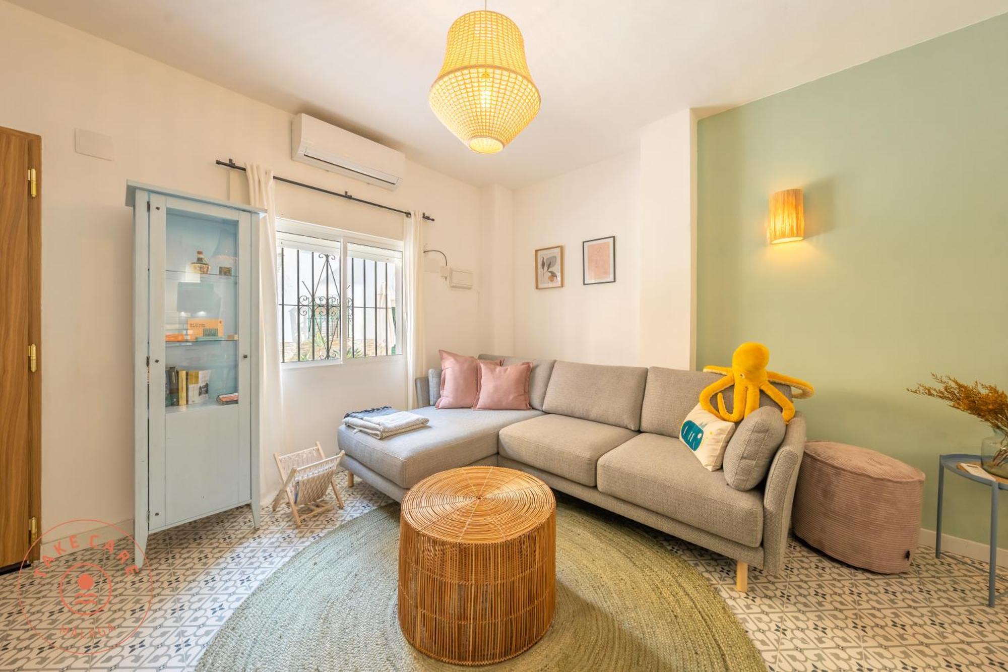 Colourful Fisher House Pulpito In El Palo! - Tcm 马拉加 外观 照片